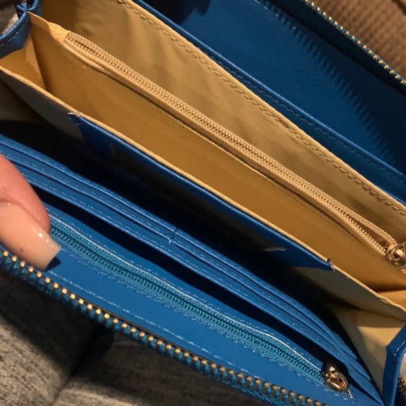 Wallet - Picture 2 of 2